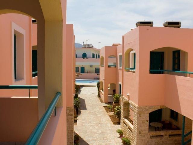 Pella Apartments Gouves Esterno foto